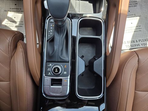 Used 2025 Kia Telluride SX X-Line AWD/4WD image 34