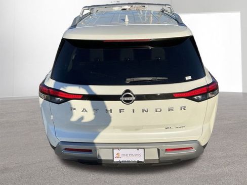 Used 2024 Nissan Pathfinder SL image 30