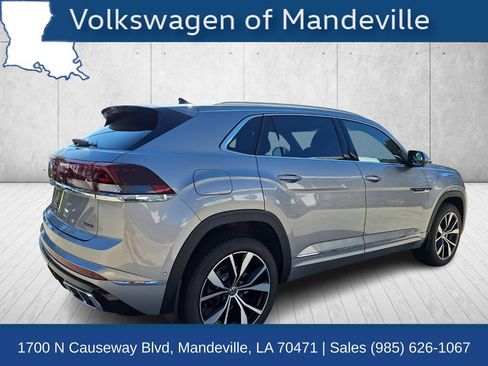Certified 2026 Volkswagen Atlas Cross Sport SEL Premium R-Line AWD/4WD image 5