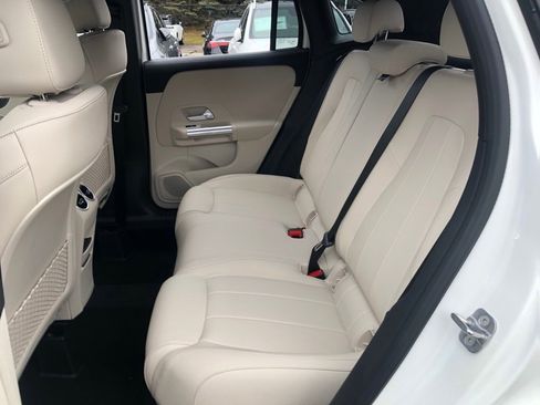 New 2025 Mercedes-Benz GLA 250 GLA 250 image 33