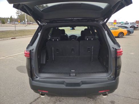 Used 2023 Chevrolet Traverse LT AWD/4WD image 21