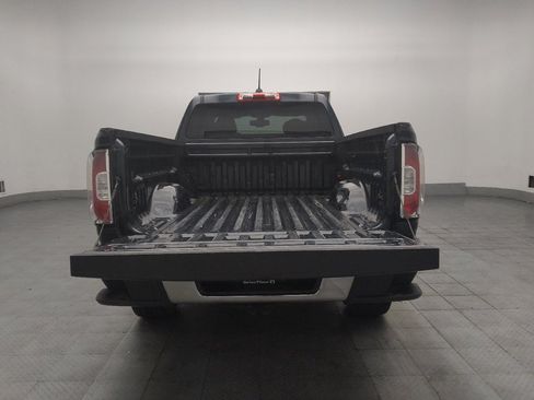 Used 2018 GMC Canyon SLE RWD image 29