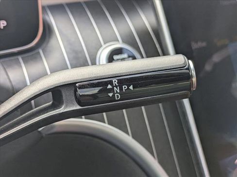 Used 2022 Mercedes-Benz C 300 Sedan image 12