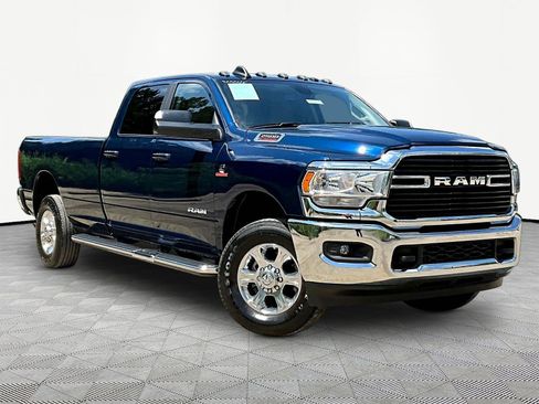 Used 2021 RAM 2500 Big Horn w/ Level 1 Equipment Group AWD/4WD image 3
