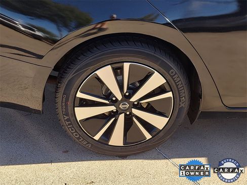 Certified 2022 Nissan Altima 2.5 SV image 6