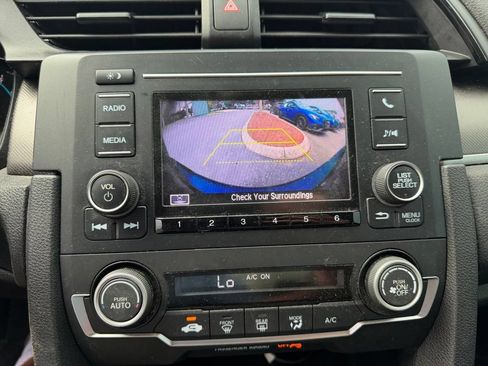 Used 2020 Honda Civic LX image 27
