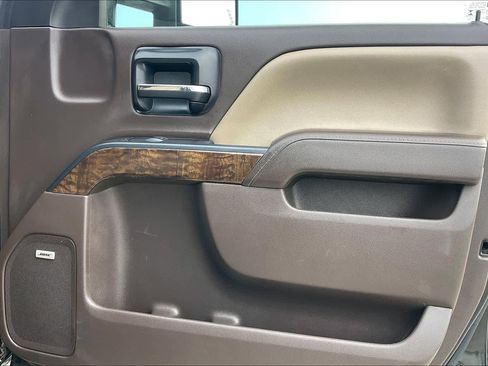 Used 2015 Chevrolet Silverado 2500 LT w/ LT Convenience Package image 22