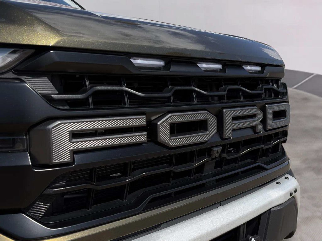Used 2024 Ford F150 Raptor AWD/4WD image 33
