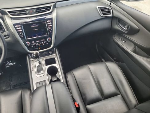 Certified 2024 Nissan Murano SV FWD image 19