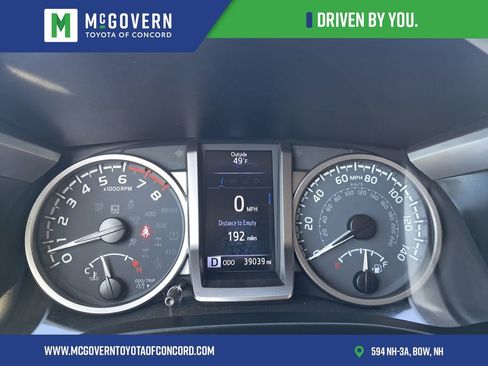 Used 2023 Toyota Tacoma SR5 AWD/4WD image 39