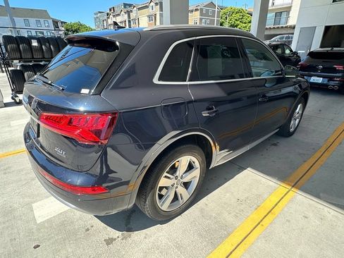 Used 2018 Audi Q5 2.0T Premium Plus w/ Premium Plus Package AWD/4WD image 6