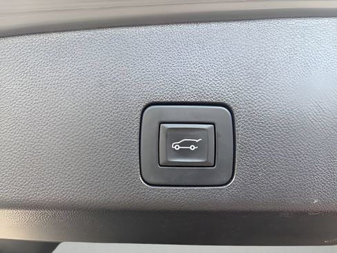 Used 2022 Buick Encore GX Essence w/ Advanced Technology Package AWD/4WD image 33