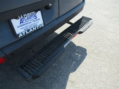 Used 2018 Mercedes-Benz Sprinter 2500 image 29