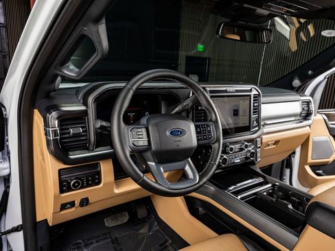 Used 2026 Ford F450 Lariat image 17