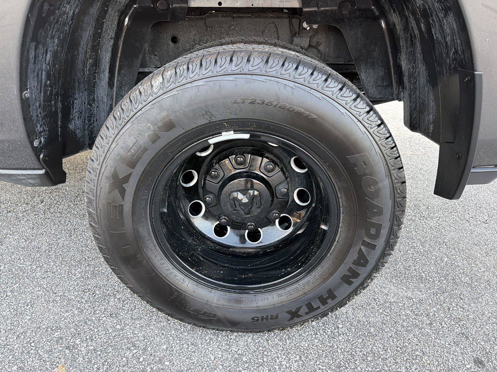 Used 2025 RAM 3500 Laramie w/ Night Edition AWD/4WD image 17
