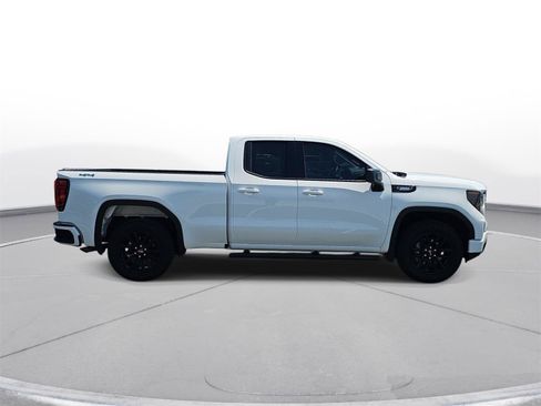 Used 2025 GMC Sierra 1500 Elevation AWD/4WD image 5