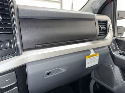 New 2026 Ford F350 XLT w/ XLT Premium Package image 31