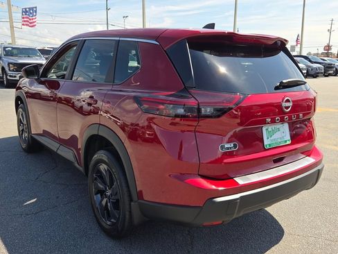 New 2026 Nissan Rogue SV FWD image 8