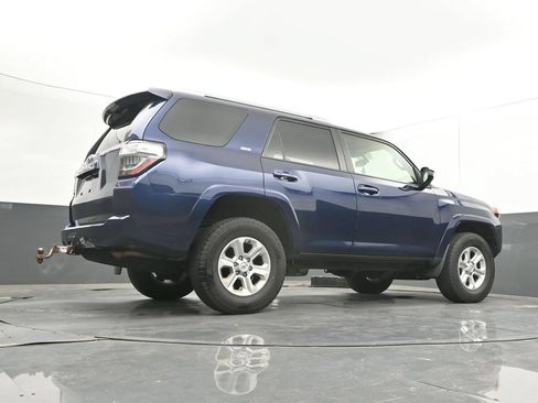 Used 2018 Toyota 4Runner SR5 Premium AWD/4WD image 35