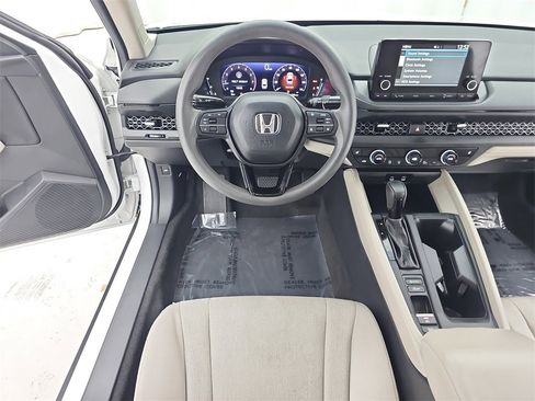 Certified 2024 Honda Accord EX image 19