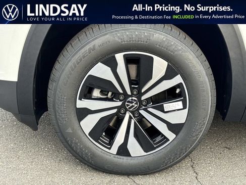 New 2026 Volkswagen Atlas Cross Sport SE AWD/4WD image 8
