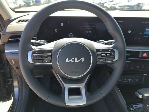 New 2026 Kia K5 EX image 33
