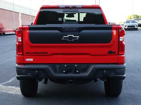 Used 2023 Chevrolet Silverado 1500 ZR2 w/ ZR2 Bison Edition AWD/4WD image 34