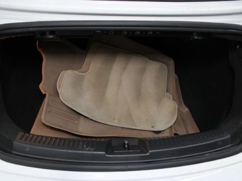 Used 2015 Volkswagen Beetle R-Line FWD image 21