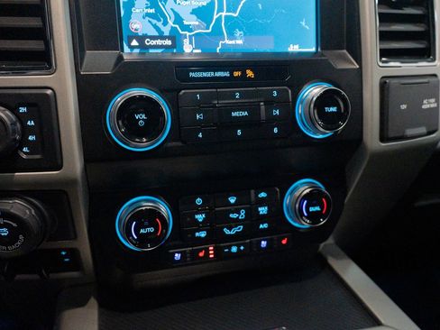 Used 2019 Ford F150 Lariat w/ Equipment Group 502A Luxury image 49