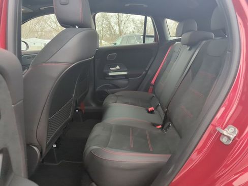 Used 2024 Mercedes-Benz GLA 35 AMG 4MATIC image 16