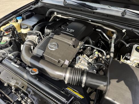 Used 2018 Nissan Frontier SV RWD image 33