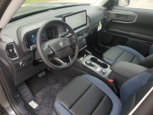 New 2026 Ford Bronco Sport Outer Banks AWD/4WD image 11