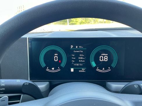 Used 2025 Hyundai Sonata SEL FWD image 16