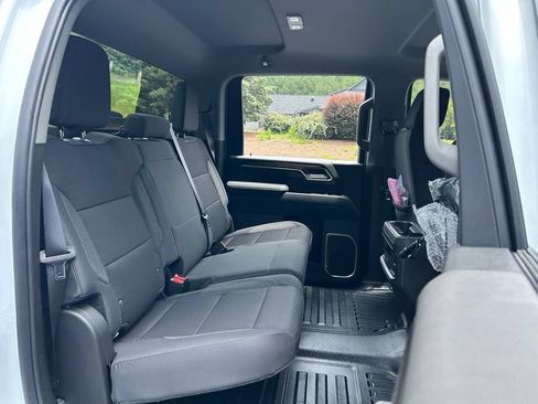 Used 2026 Chevrolet Silverado 2500 LT AWD/4WD image 47