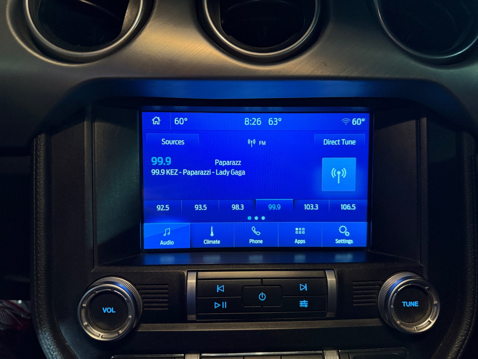 Used 2019 Ford Mustang Premium RWD image 22