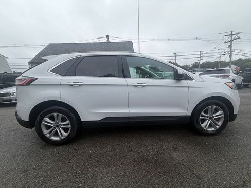 Used 2020 Ford Edge SEL w/ Cold Weather Package AWD/4WD image 8