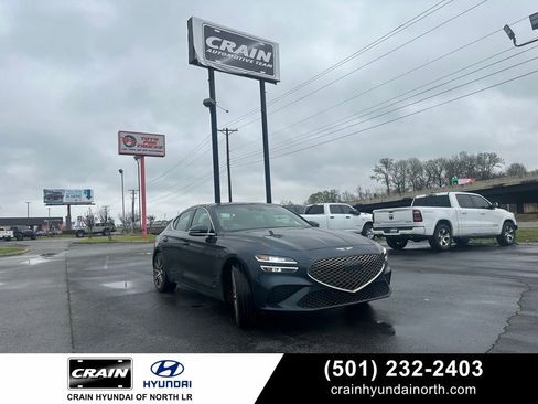 Used 2025 Genesis G70 2.5T image 1
