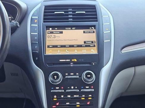 Used 2019 Lincoln MKC Select w/ Select Plus Package image 22