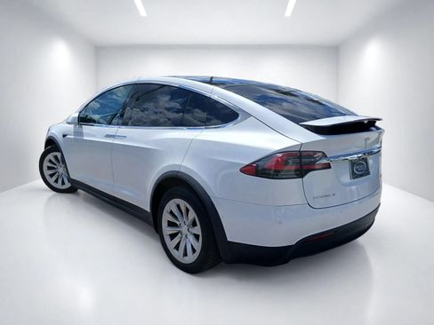 Used 2019 Tesla Model X P100D AWD/4WD image 9