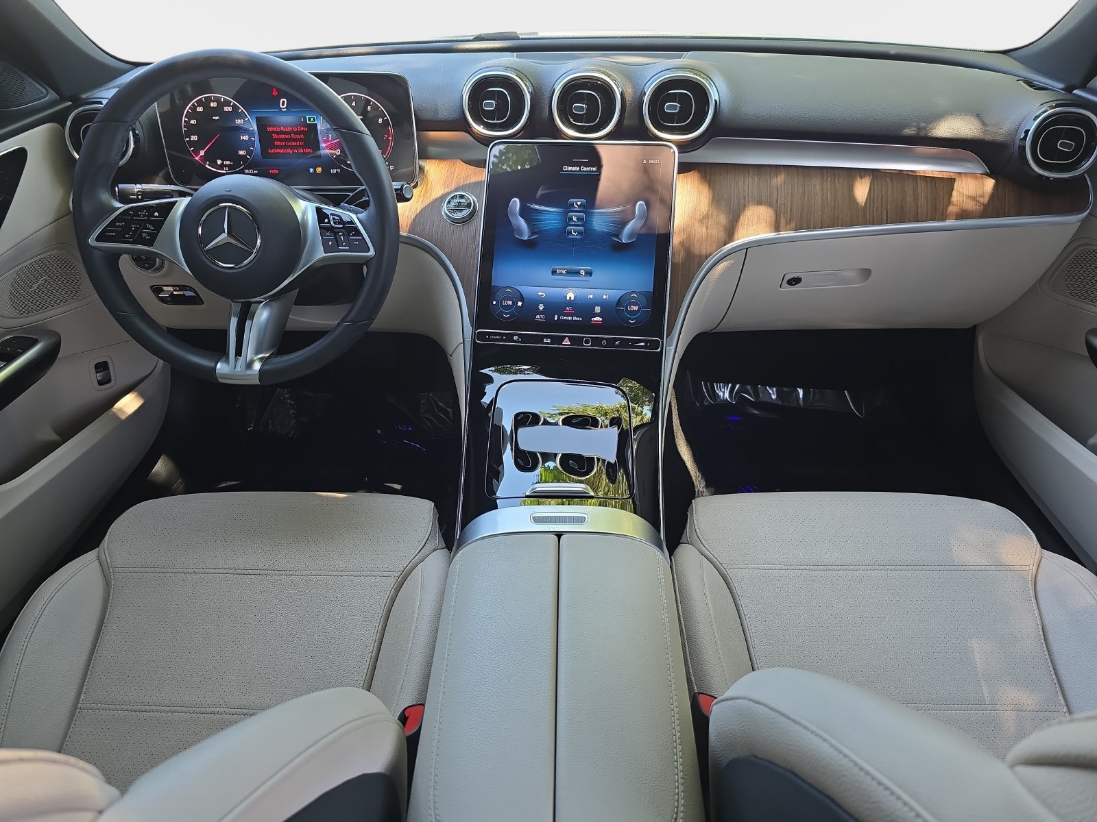 Used 2024 Mercedes-Benz C 300 Sedan image 10