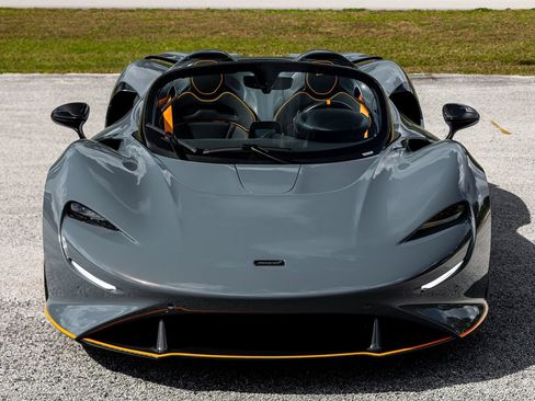 Used 2021 McLaren Elva RWD image 23