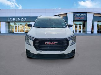 Used 2023 GMC Terrain SLE w/ Elevation Edition FWD video 2