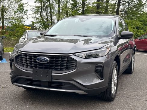Used 2025 Ford Escape Active AWD/4WD image 1