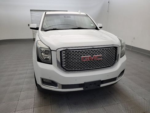 Used 2015 GMC Yukon XL Denali w/ Open Road Package RWD image 14