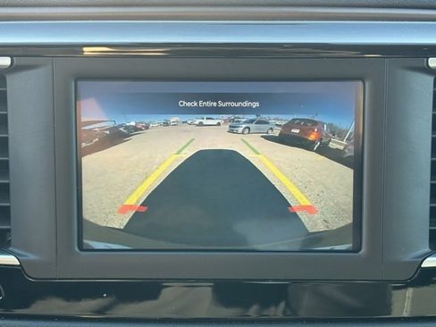 Certified 2023 Chrysler Voyager LX image 17