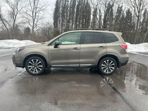 Used 2018 Subaru Forester 2.0XT Touring image 3
