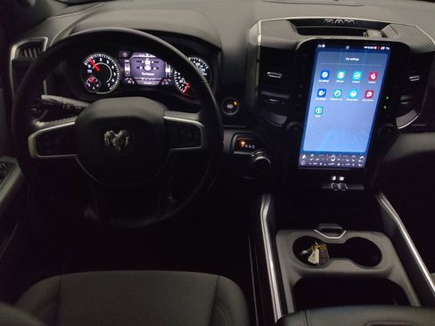 Used 2021 RAM 1500 Big Horn image 22