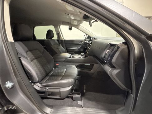 New 2026 Nissan Pathfinder SV w/ Cargo Package image 19