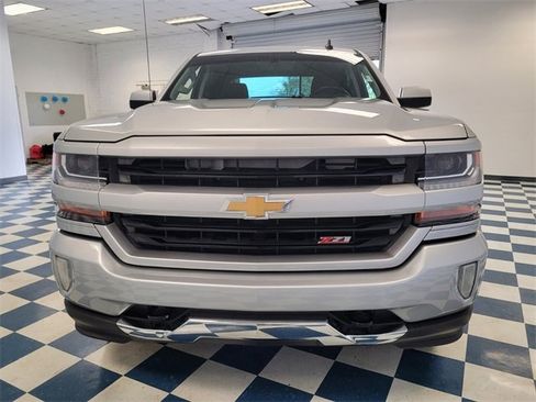 Used 2017 Chevrolet Silverado 1500 LT w/ All Star Edition image 2