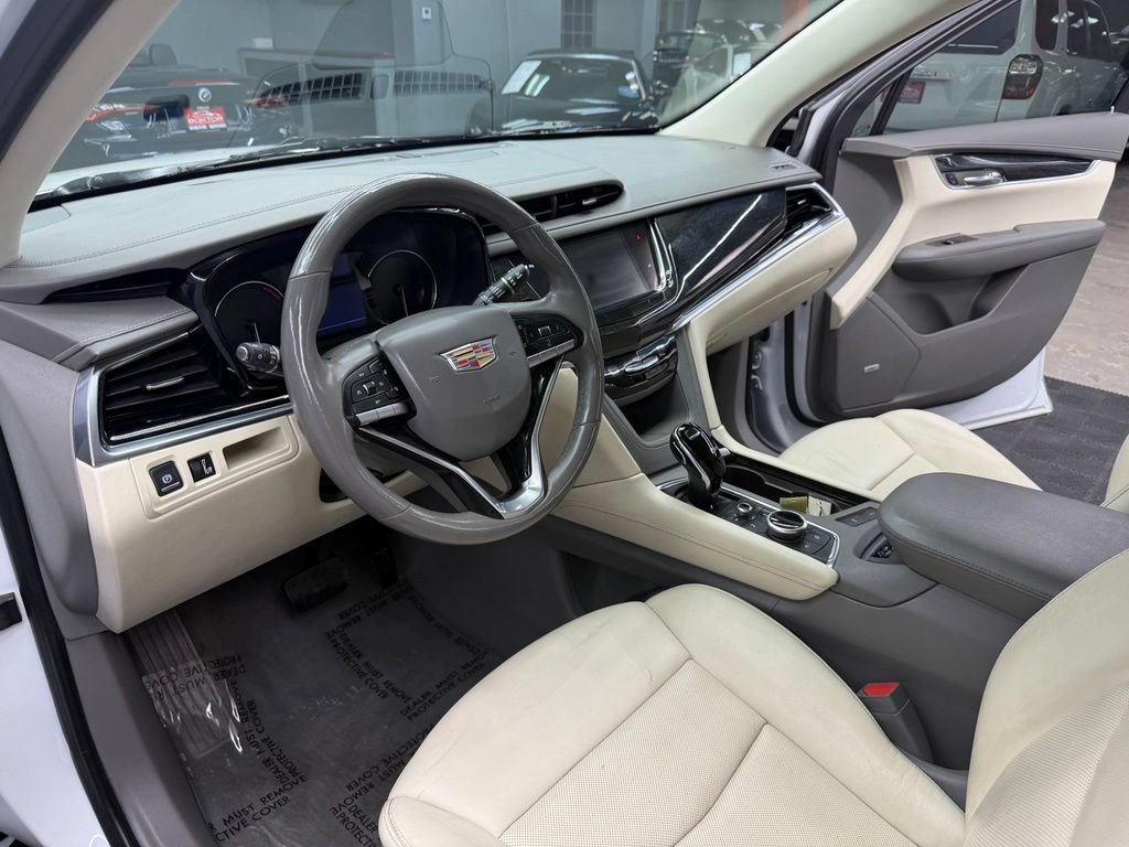 Used 2020 Cadillac XT6 Premium Luxury FWD image 35